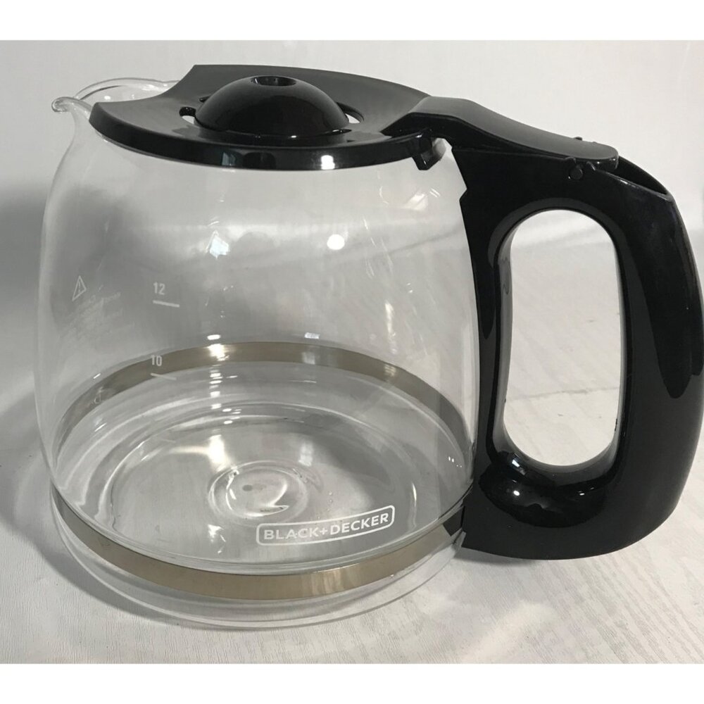 Black & Decker Replacement Glass Coffee Carafe 12-Cup with Black Handle